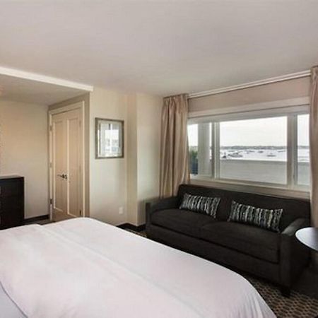 Fathoms Hotel & Marina Port Washington 外观 照片