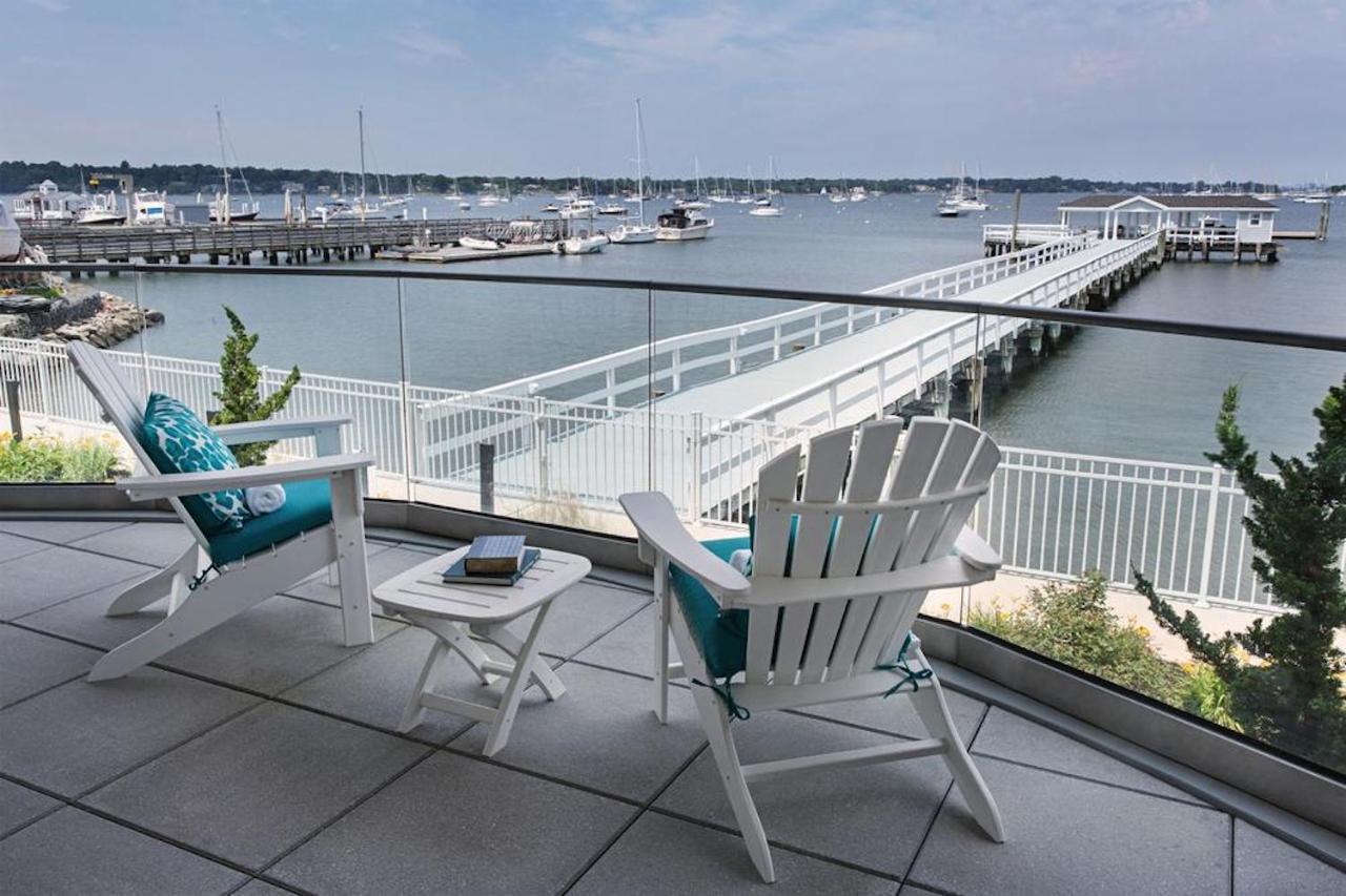 Fathoms Hotel & Marina Port Washington 外观 照片