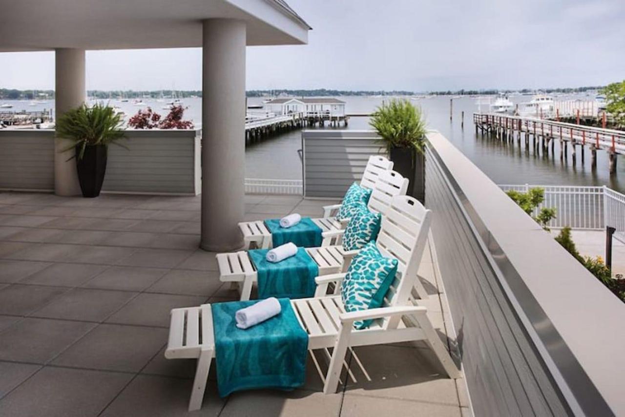 Fathoms Hotel & Marina Port Washington 外观 照片