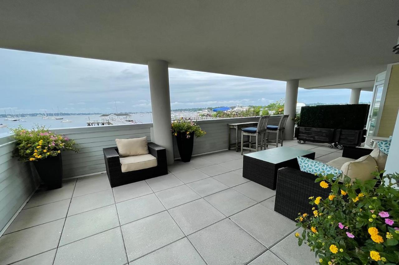 Fathoms Hotel & Marina Port Washington 外观 照片